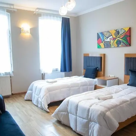 Alyon Taksim Square Hotel *